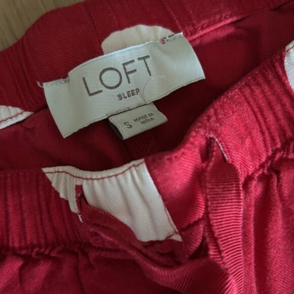 Loft scattered hearts pajama pants - Picture 4 of 4